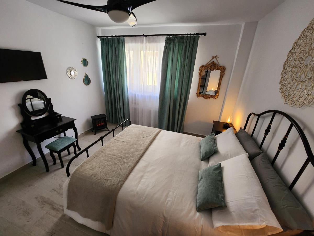 Fabulosa Casa En El Corazon De San Sebastian Almunecar Apartment Exterior foto